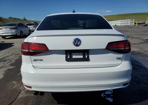 2016 Volkswagen Jetta Sport из США, поврежденный, VIN 3VWD17AJ0GM340672